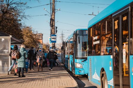 Общественный транспорт в Тверской области готовят к теплу Общественный транспорт в Тверской области готовят к теплу