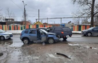 Пассажир пострадал в столкновении иномарок в Тверской области