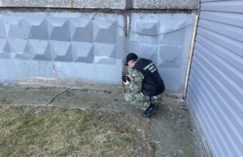 В Тверской области от удара ножом за углом дома умер мужчина