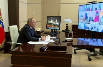 Губернатор Игорь Руденя принял участие в совещании о мерах социально-экономической поддержки регионов