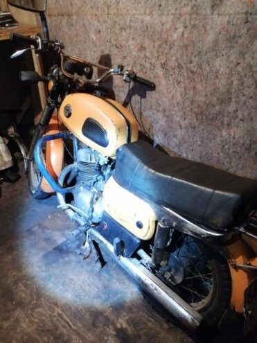 Двое детей на мотоцикле попали в аварию в Тверской области