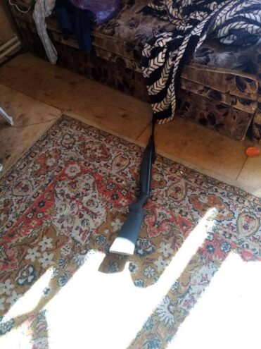 В Тверской области мальчик выстрелил себе в живот из ружья