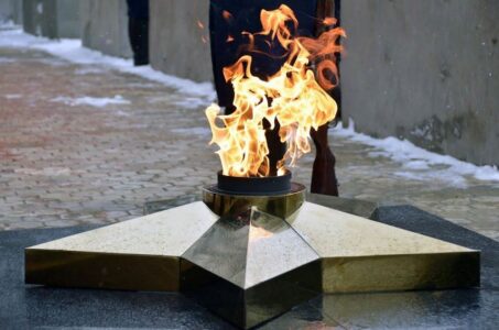 Ржев и Ржевский район отмечают 79-ю годовщину освобождения от немецко-фашистских захватчиков Ржев и Ржевский район отмечают 79-ю годовщину освобождения от немецко-фашистских захватчиков