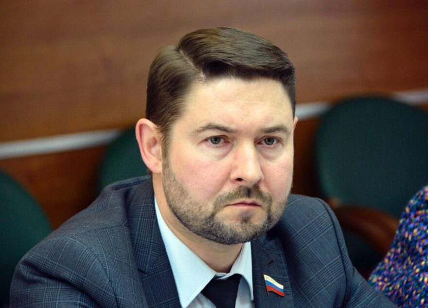 Павел Королев: «Жизненно важные лекарства включены в госрегулирование» Павел Королев: «Жизненно важные лекарства включены в госрегулирование»
