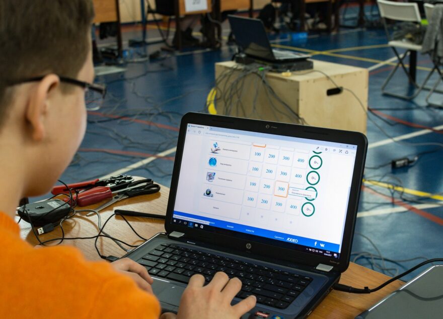 «Ростелеком» и Координационный центр доменов .RU/.РФ приглашают принять участие в VI Всероссийском семейном ИТ-марафоне