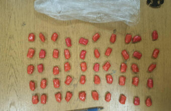 В Твери задержали мужчину с крупной партией героина