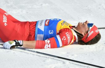 Нам мало не надо: тверская лыжница Наталья Непряева взяла пятое золото