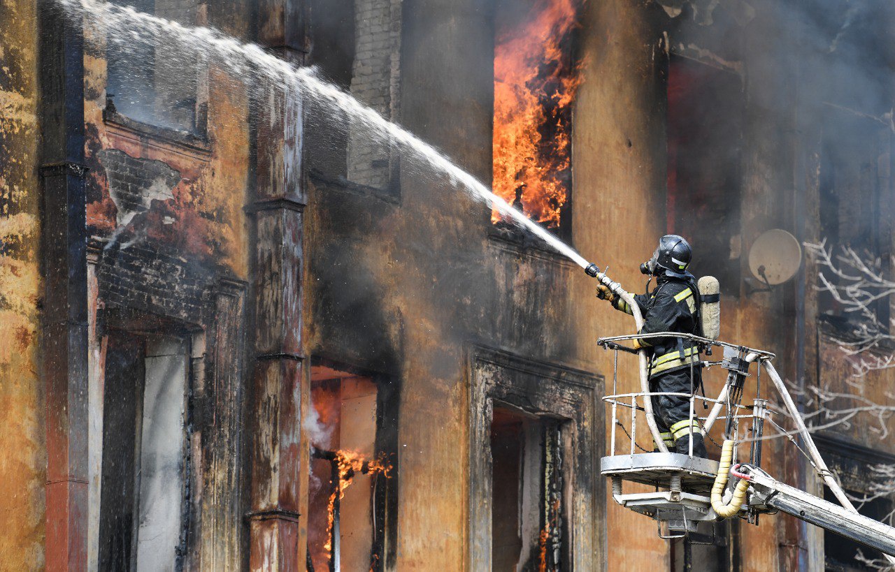 Горячая точка: о героизме тверских спасателей в борьбе с огнём