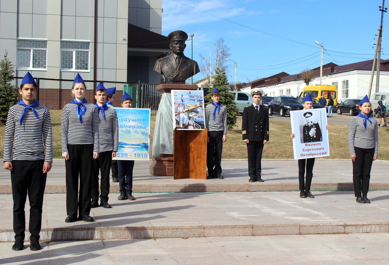 В Тверской области открыли памятник Герою Советского Союза Филиппу Октябрьскому