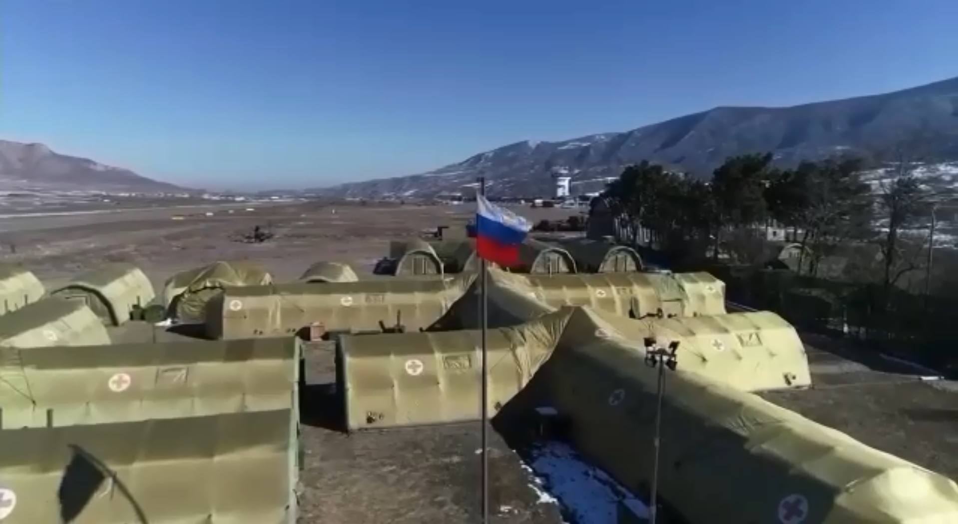 "Времени нет на личные нужды": строки о военных медсёстрах