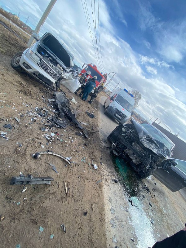 Два человека пострадали в ДТП на "встречке" в Твери