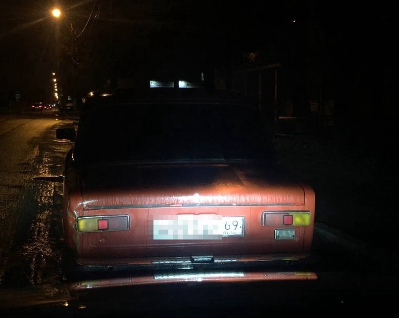 Пьяного несовершеннолетнего водителя поймали в Твери