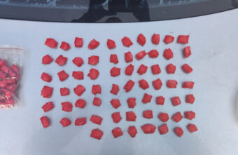 Под Тверью у молодой пары нашли крупную партию психоактивного вещества