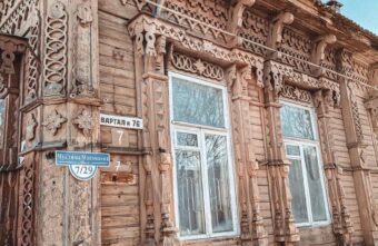 Красивый резной домик в Тверской области мог бы стать музеем великого певца Красивый резной домик в Тверской области мог бы стать музеем великого певца