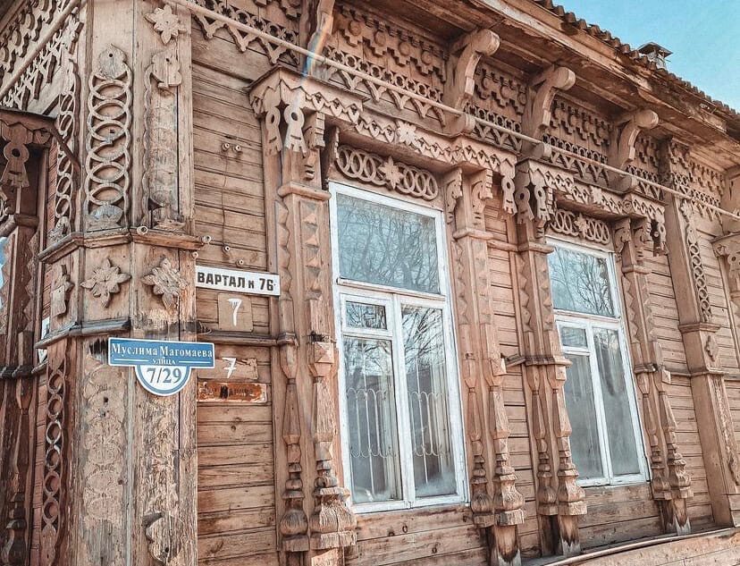 Красивый резной домик в Тверской области мог бы стать музеем великого певца Красивый резной домик в Тверской области мог бы стать музеем великого певца