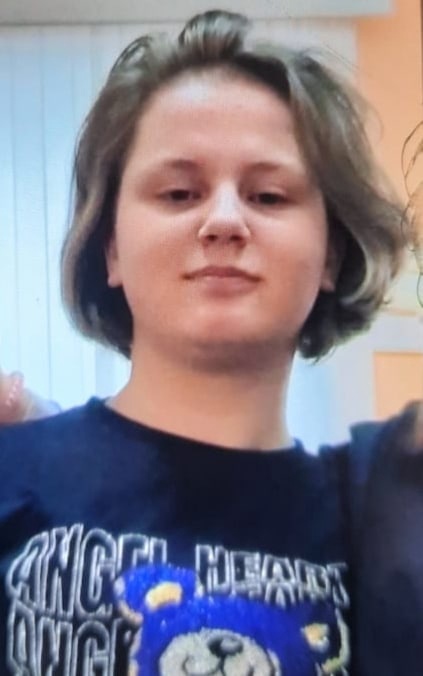 Девушка в Тверской области оставила в школе свои вещи и исчезла