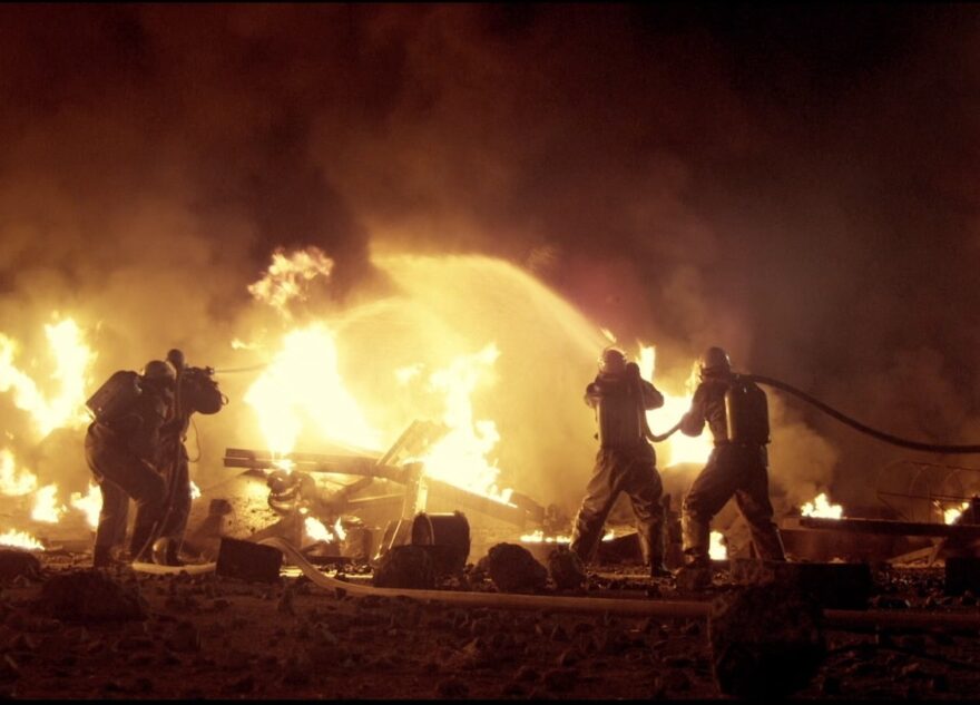 Новая версия аварии на Чернобыльской АЭС — в напряженном шпионском детективном сериале с Игорем Петренко и Надеждой Михалковой