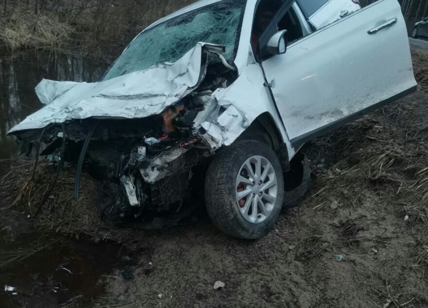 Мужчина погиб в страшной аварии на трассе в Тверской области