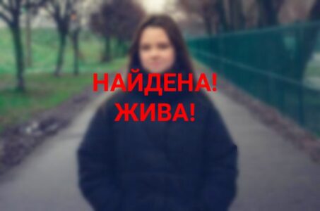 Девочку из Ярославля, которая пропала в Тверской области, нашли в Санкт-Петербурге Девочку из Ярославля, которая пропала в Тверской области, нашли в Санкт-Петербурге