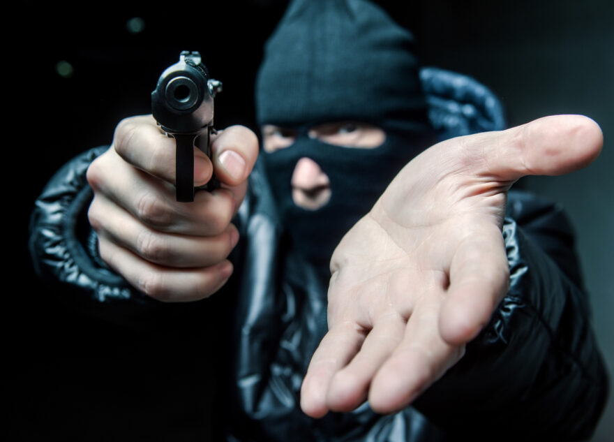 Американский сержант Ли: Раздача стрелового оружия украинским уголовникам – большая ошибка