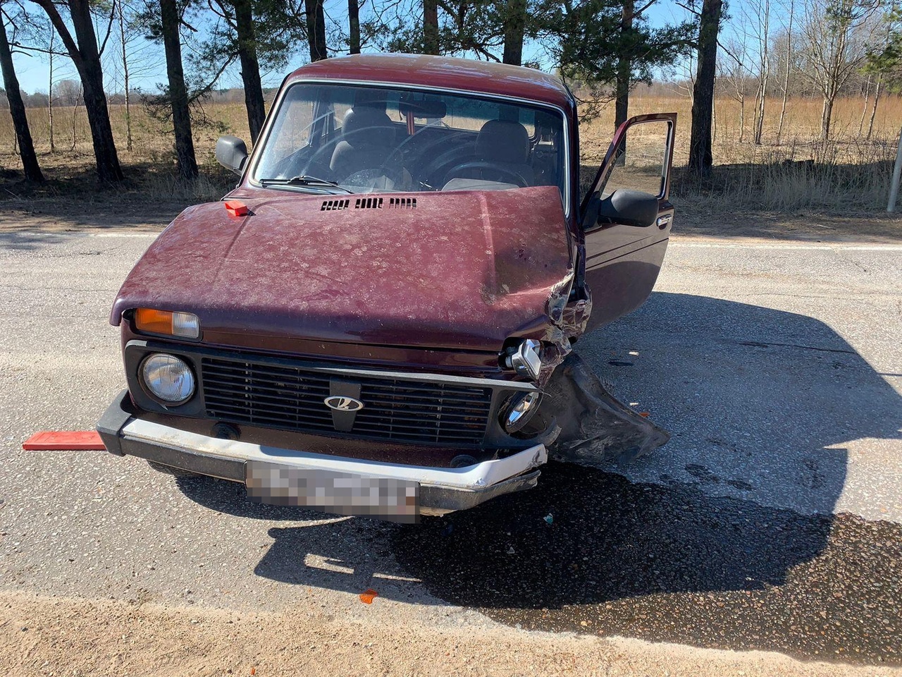 Водитель попал в больницу после ДТП на "встречке" в Тверской области