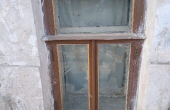 Из-за испорченного старинного дома в Тверской области полиция начала проверку Из-за испорченного старинного дома в Тверской области полиция начала проверку