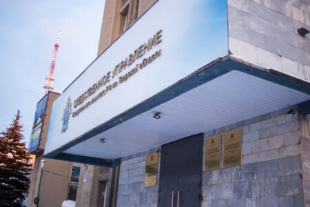 Следователи выясняют подробности падения девочки в колодец в Тверской области Следователи выясняют подробности падения девочки в колодец в Тверской области