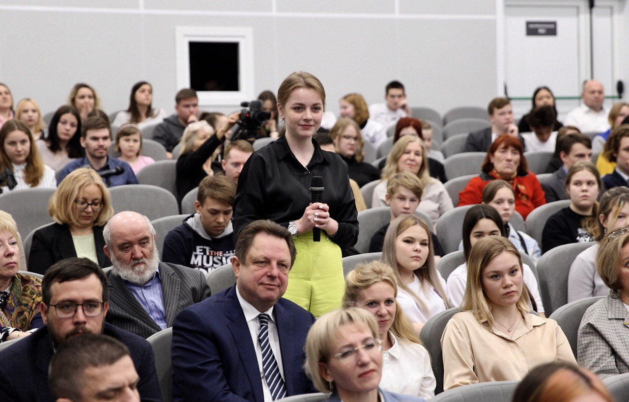 Игорь Щёголев и Игорь Руденя приняли участие в презентации фильмов проекта «Киноуроки в школах России»