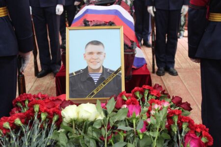 Родные погибшего тверского пехотинца поблагодарили всех за поддержку в страшном горе Родные погибшего тверского пехотинца поблагодарили всех за поддержку в страшном горе