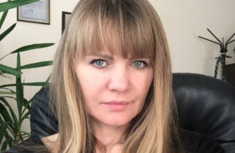 Олеся Арсентьева: «Всем сердцем мы с нашими ребятами-миротворцами» Олеся Арсентьева: «Всем сердцем мы с нашими ребятами-миротворцами»