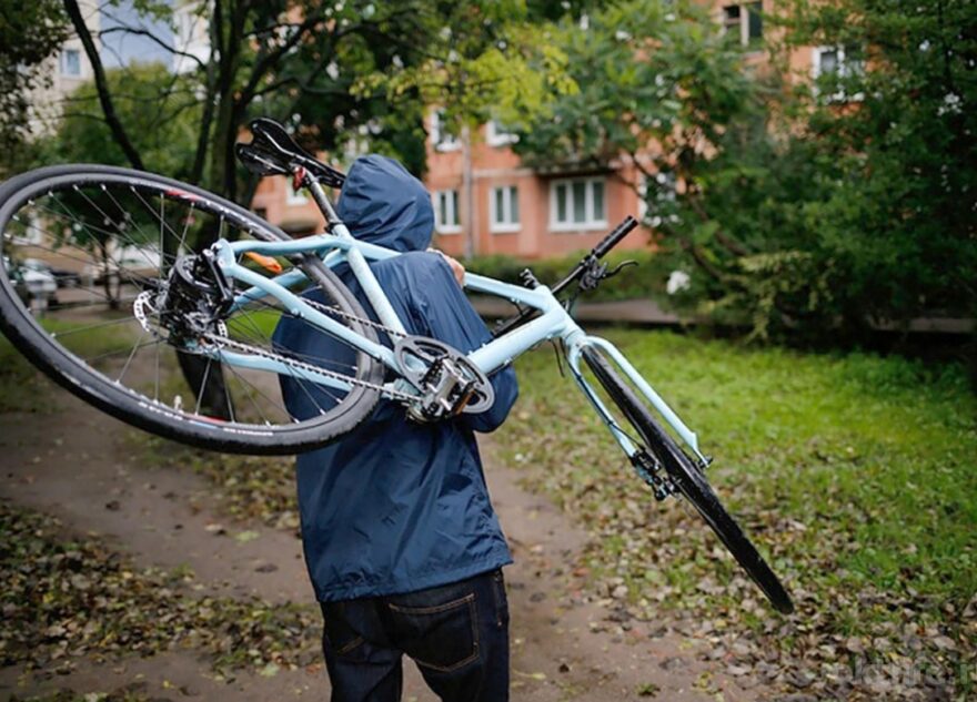 5 лет тюрьмы грозит жителю Твери, который украл "железного коня"