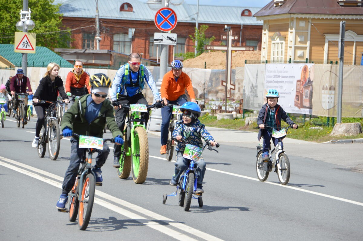 Велопарад в Твери собрал больше 1000 участников
