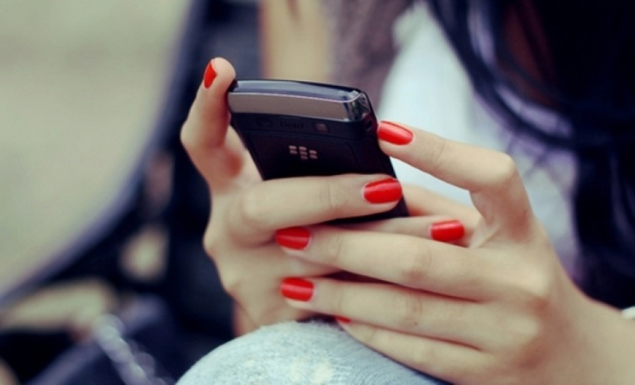 Жительница Тверской области обокрала своего знакомого с помощью телефона