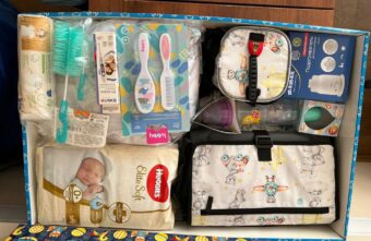Больше 800 семей Тверской области получили расширенный подарочный набор для новорожденных