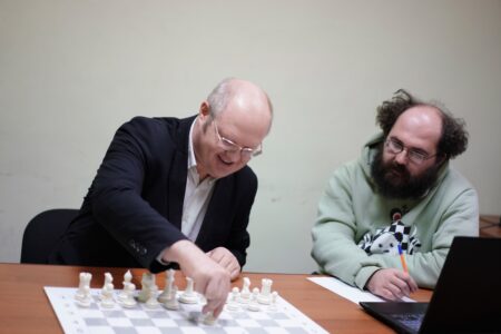 В Твери разработали движок для игры в Медвежьи шахматы с компьютером В Твери разработали движок для игры в Медвежьи шахматы с компьютером