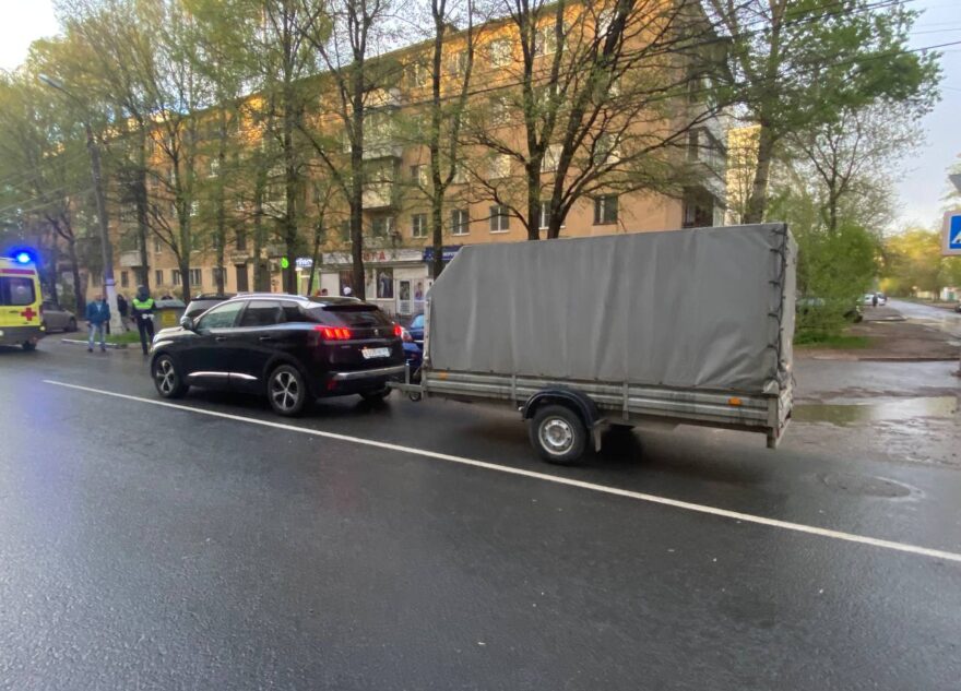 В Твери водитель «Пежо» сбил 8-летнюю девочку