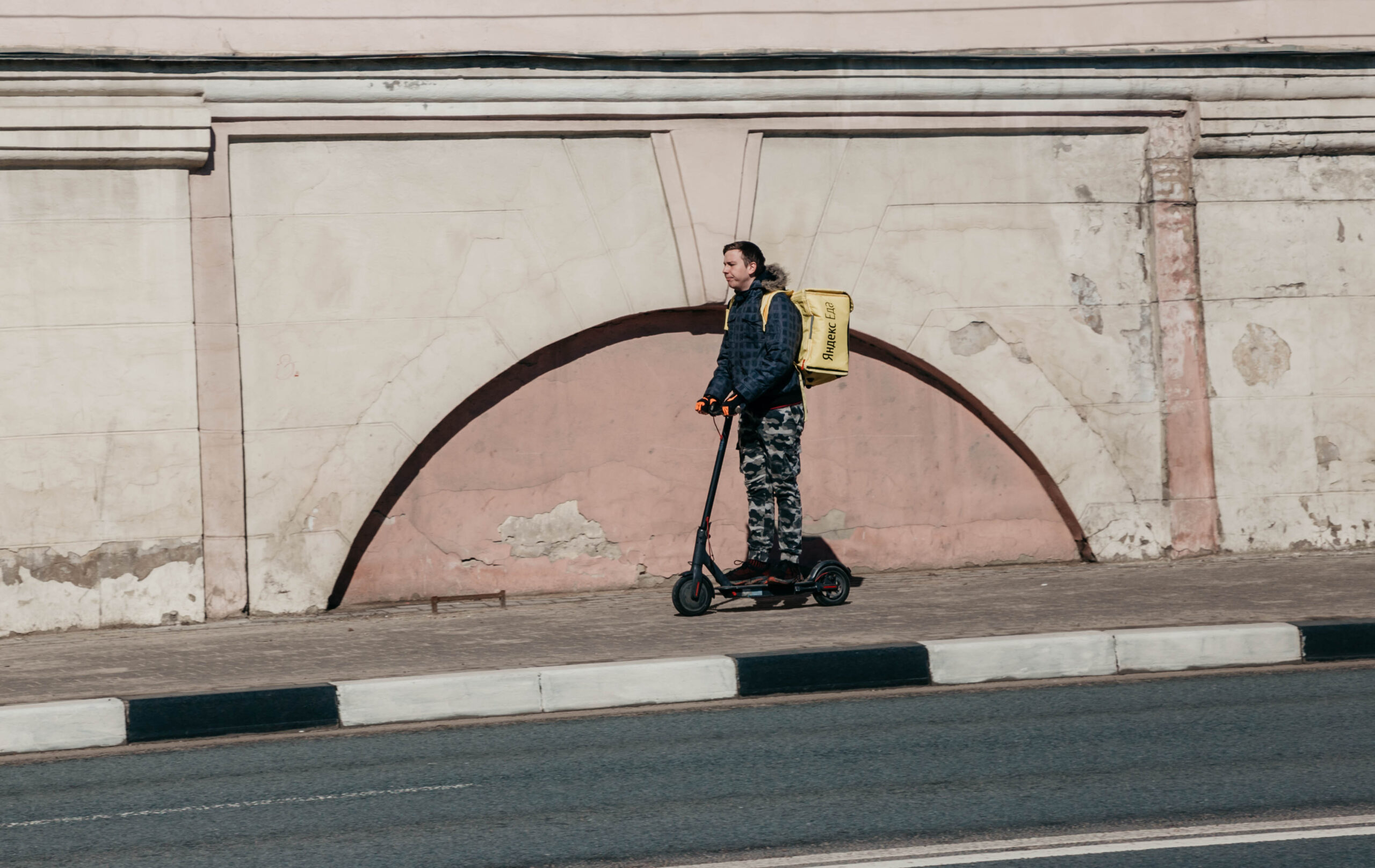В России ограничат скорость всех электросамокатов