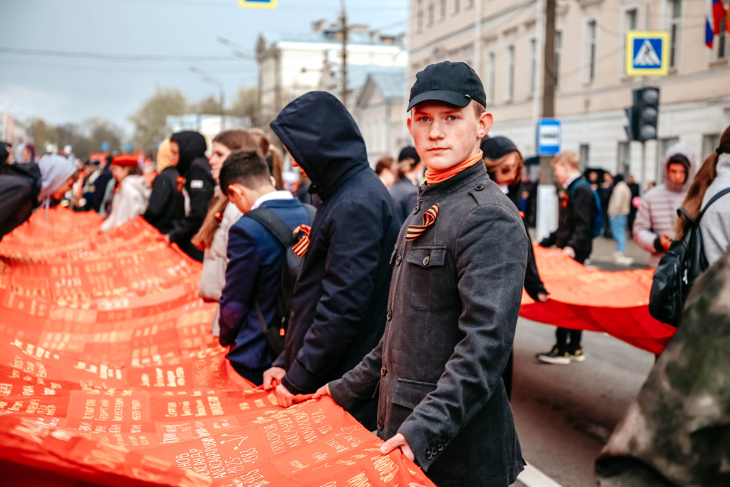 В Твери в шествии «Бессмертного полка» приняли участие 39 тысяч человек