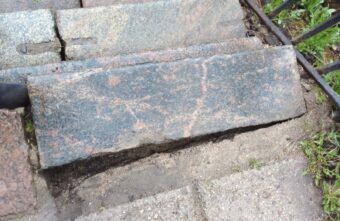 На лестнице-улице в Тверской области скоро начнут ломать ноги жители и туристы