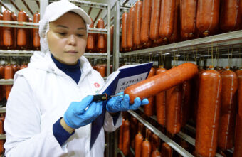 В России создали колбасу, которая заменит импортные лекарства