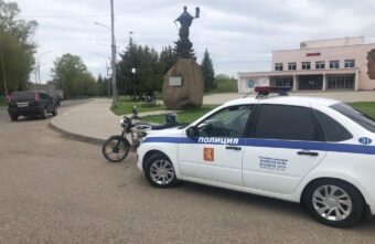17-летнего мотоциклиста поймали в Тверской области 17-летнего мотоциклиста поймали в Тверской области