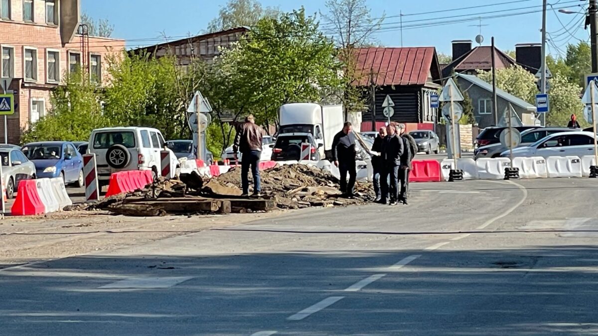 Водителям Твери больше не помешают опасные рельсы
