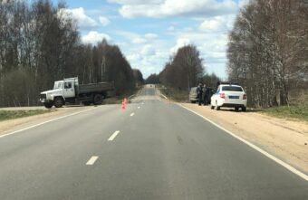 В Тверской области автомобили раскидало по обочинам после ДТП