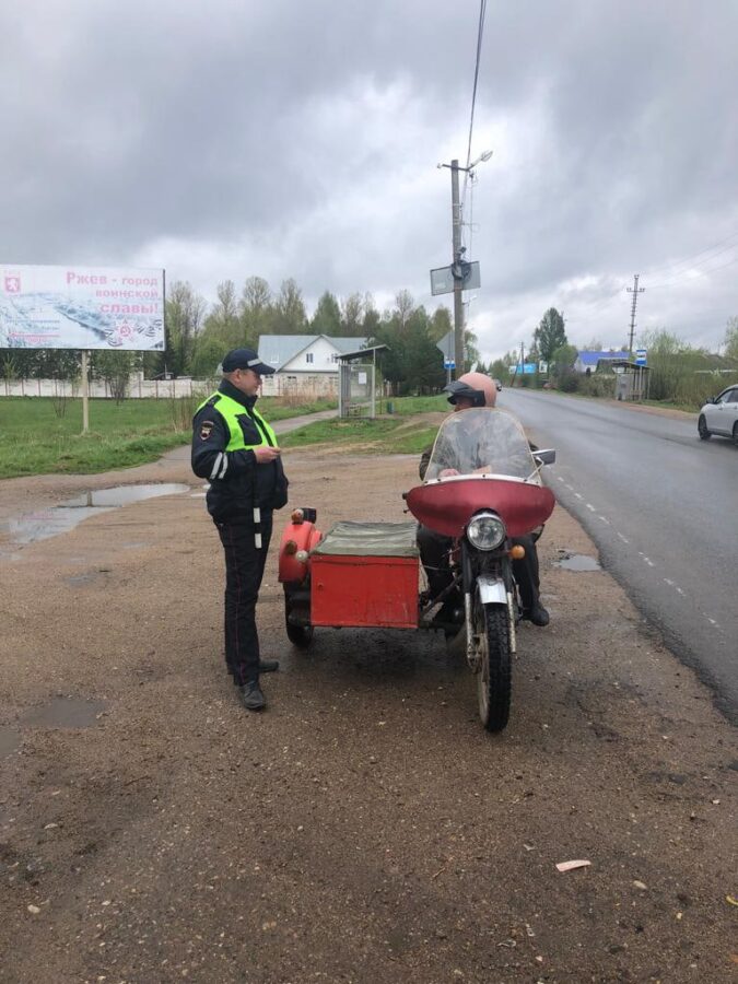 В Тверской области получил серьёзные травмы 12-летний мотоциклист