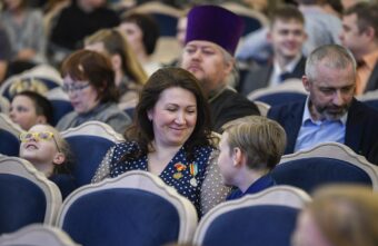В честь Международного Дня семьи жителям Тверской области вручили награды