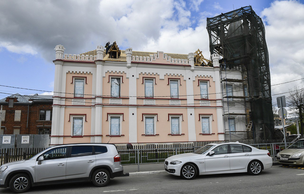 В Твери продолжаются реставрация Авваевской богадельни конца XIX – начала XX веков