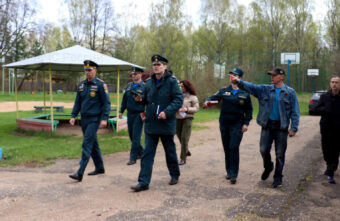МЧС проверило лагерь в Тверской области на безопасность перед приездом детей МЧС проверило лагерь в Тверской области на безопасность перед приездом детей