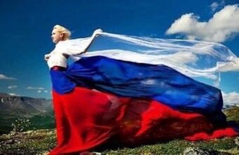 В Твери водители собирают средства для помощи военнослужащим В Твери водители собирают средства для помощи военнослужащим