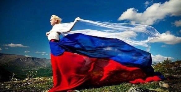 В Твери водители собирают средства для помощи военнослужащим В Твери водители собирают средства для помощи военнослужащим