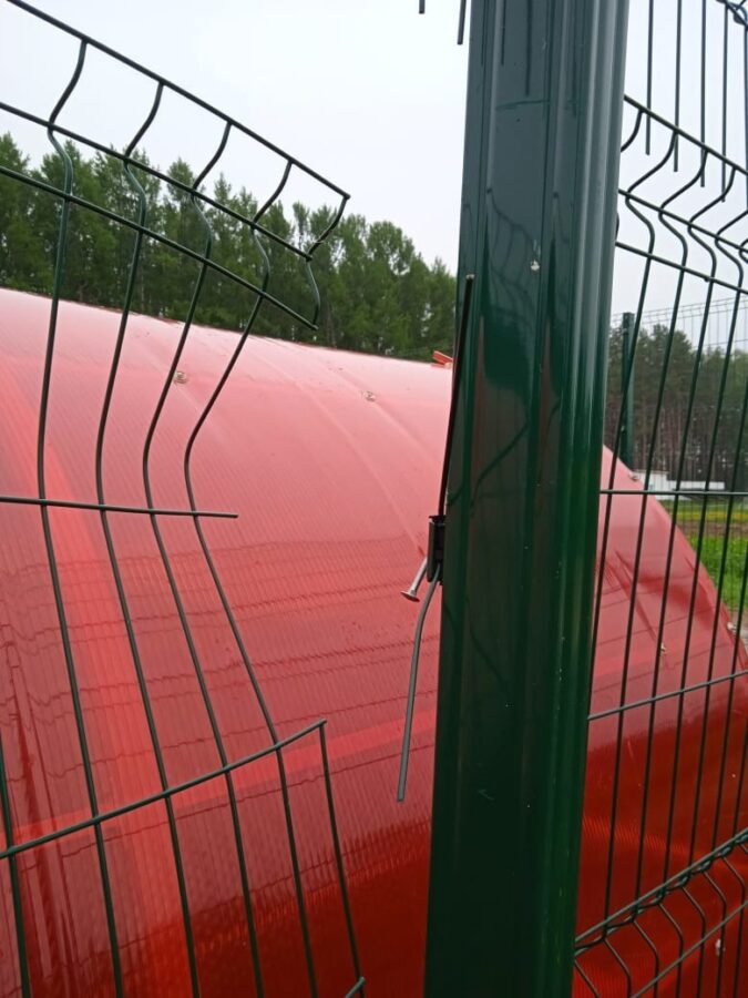 В Тверской области ищут хулиганов, разломавших спортивную площадку